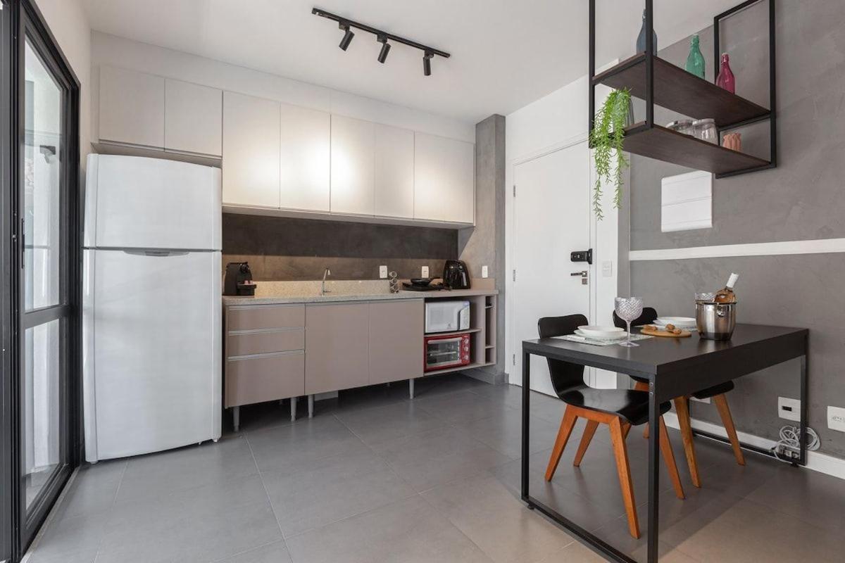 Easy Star- Charmoso Studio Ao Lado Do Aeroporto De Congonhas - Da01h Apartamento *